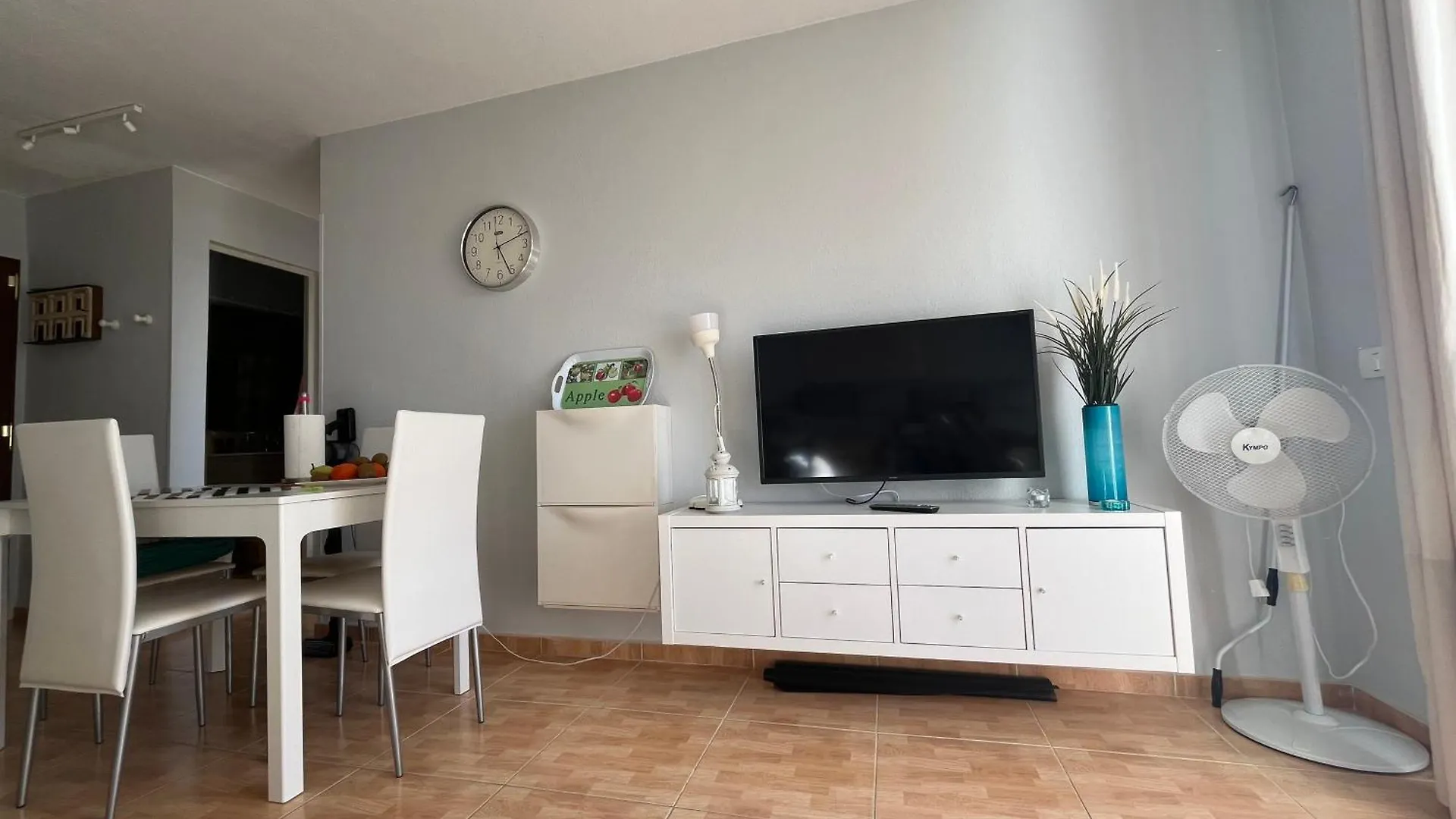 Apartamento Chasna Garden Arona